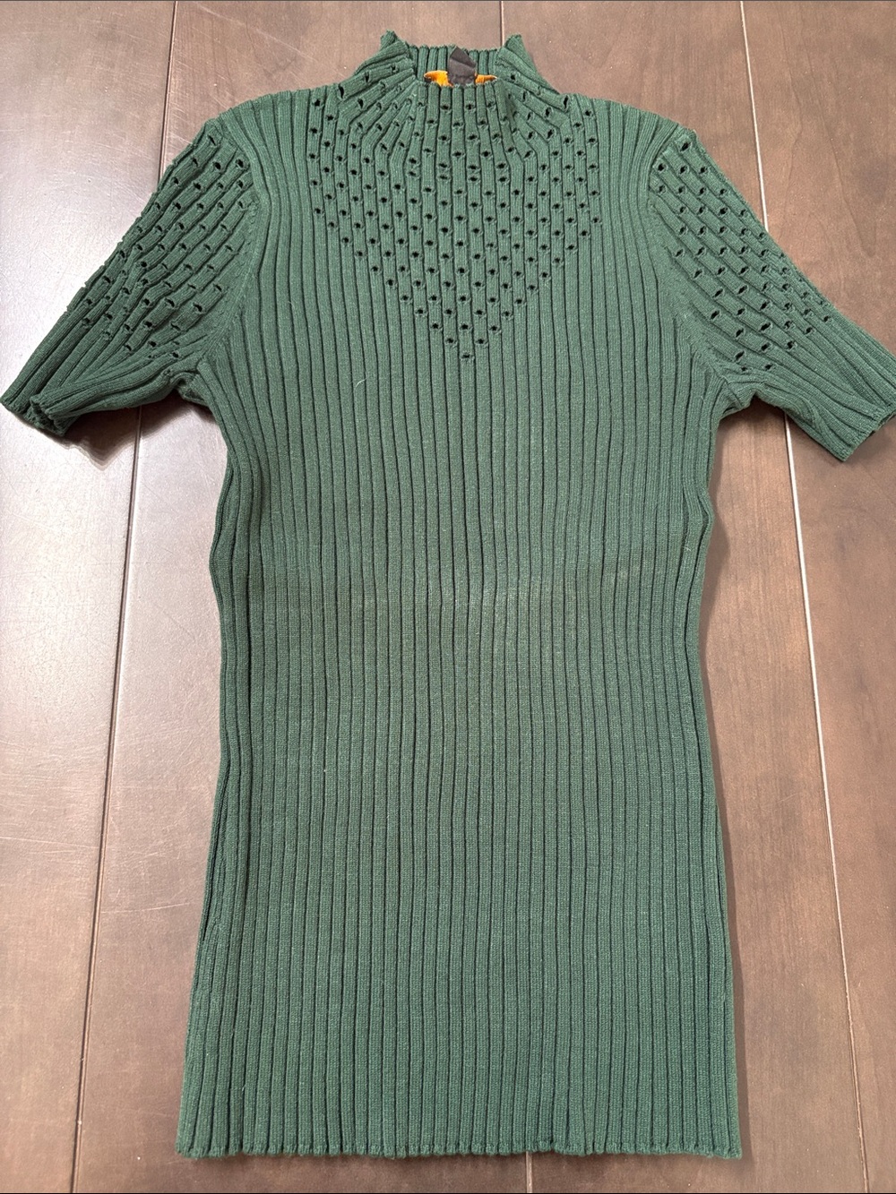 Short Ribbed Knit Women's Sweater Top in Dark Green